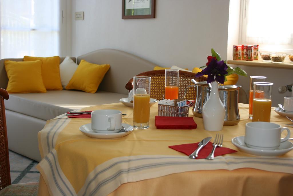 B&B Ortensia Forte dei Marmi Camera foto